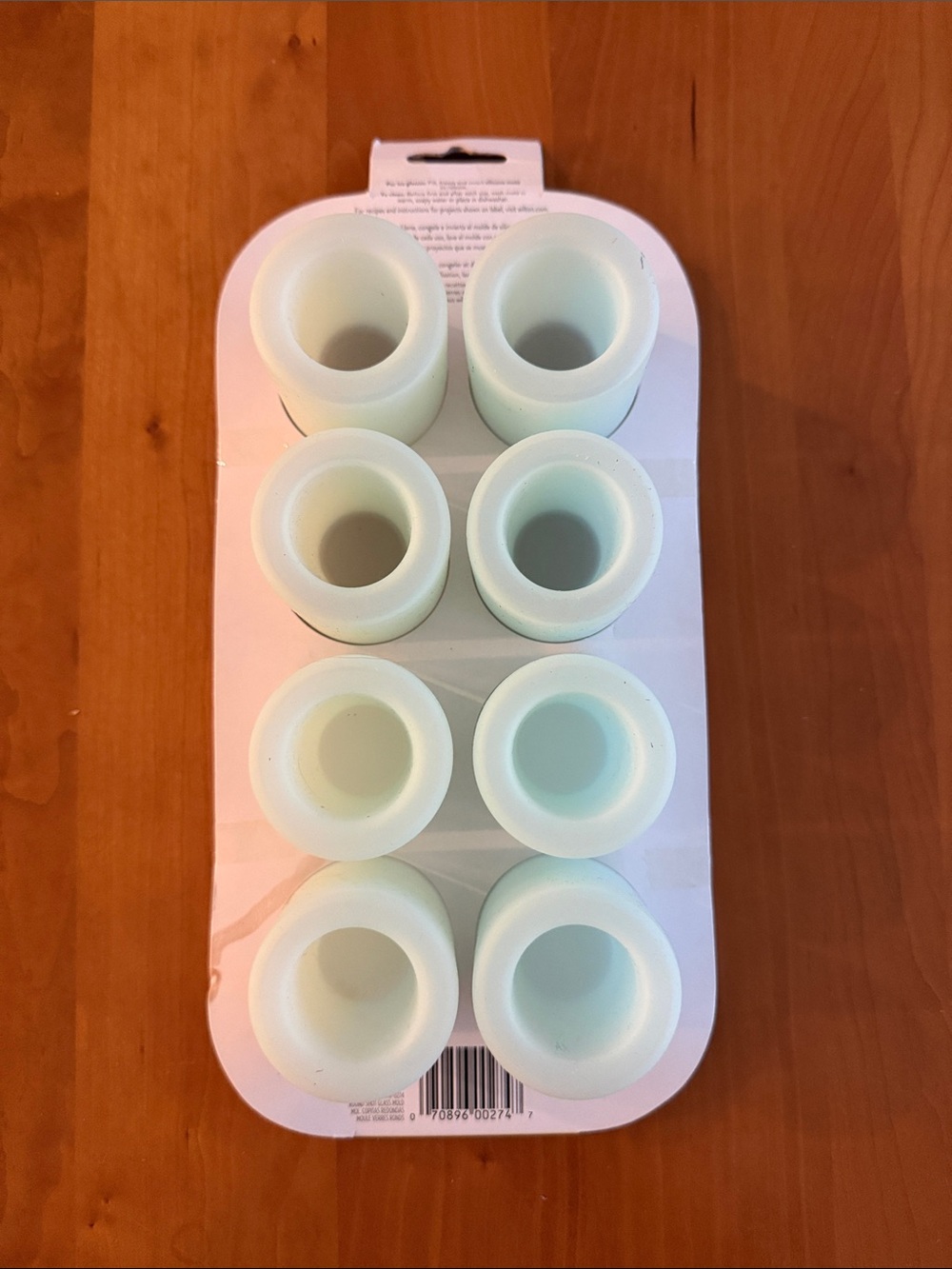 Wilton 8-Cavity Shot Glass Mold - • NEW • Chocolate, Candy, Jello Silicone Mold - Picture 3 of 10